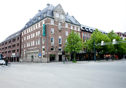 QUALITY HOTEL AUGUSTIN, 